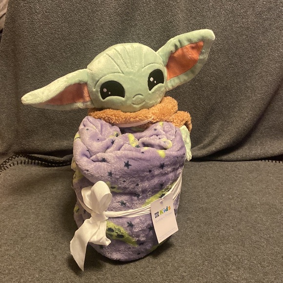 Grogu buddy and Grogu throw blanket - Picture 2 of 3